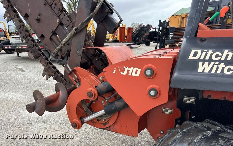 image for item DH9937 2005 Ditch Witch RT75H trencher
