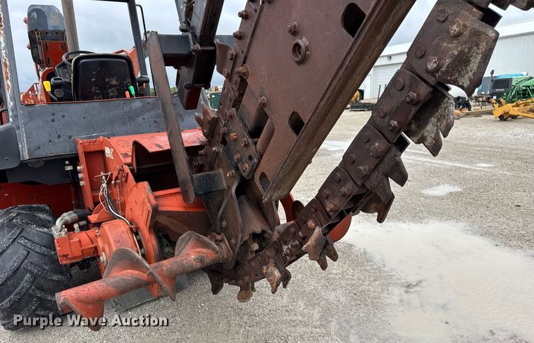 image for item DH9937 2005 Ditch Witch RT75H trencher