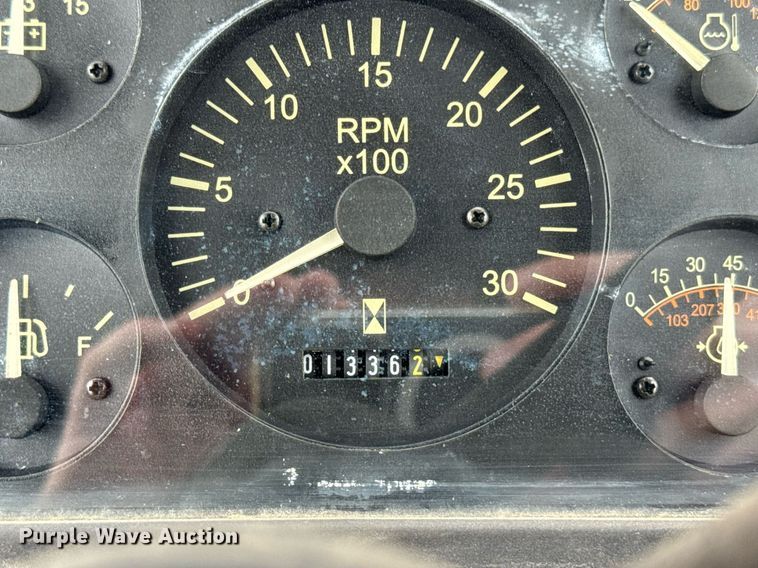 image for item DH9937 2005 Ditch Witch RT75H trencher