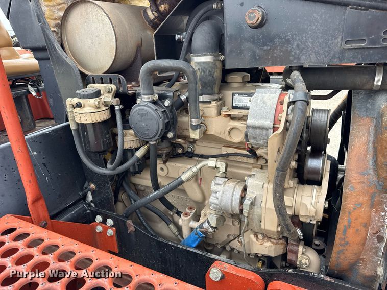 image for item DH9937 2005 Ditch Witch RT75H trencher