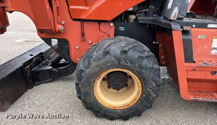 image for item DH9937 2005 Ditch Witch RT75H trencher