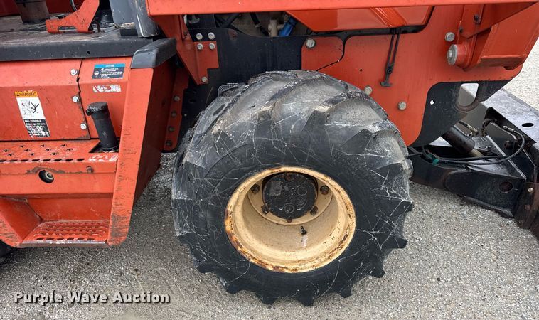 image for item DH9937 2005 Ditch Witch RT75H trencher