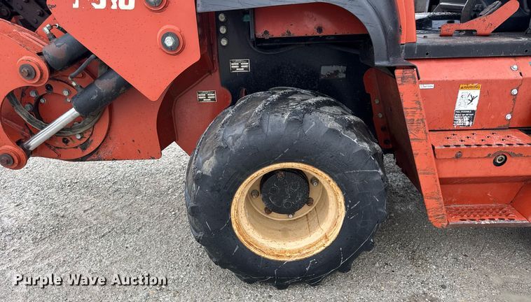 image for item DH9937 2005 Ditch Witch RT75H trencher