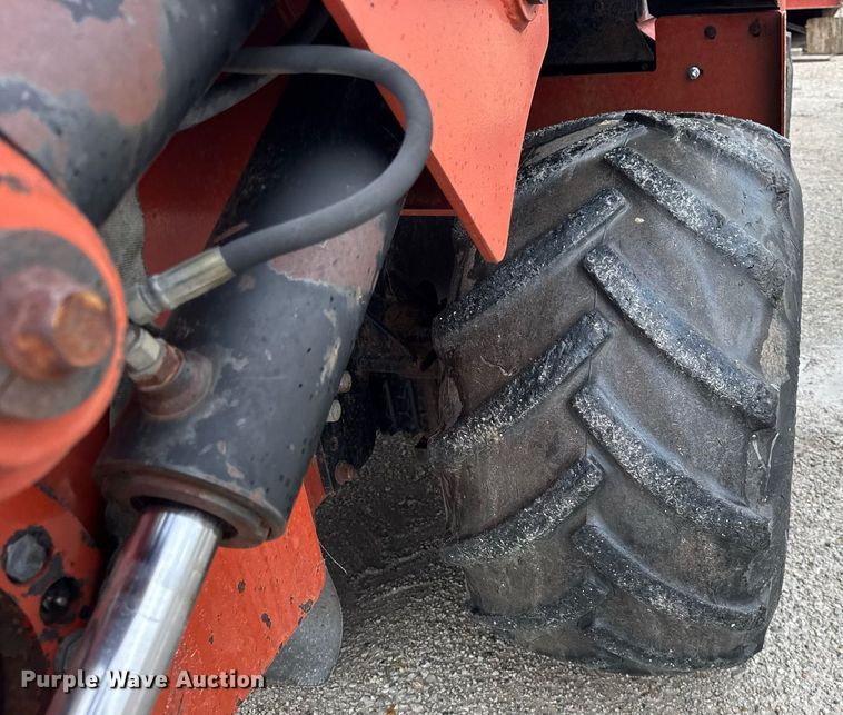 image for item DH9937 2005 Ditch Witch RT75H trencher