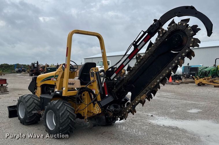 image for item DH9941 2010 Vermeer RTX550 trencher