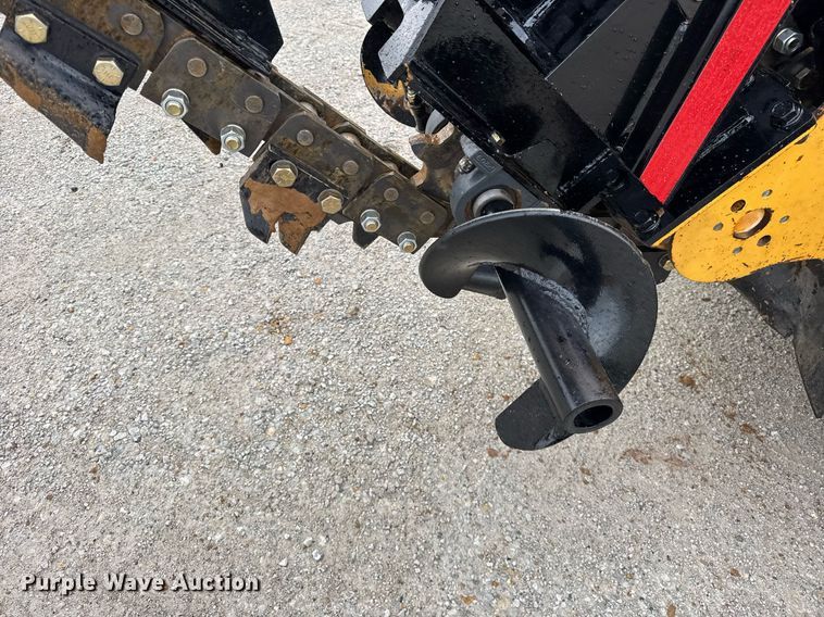 image for item DH9941 2010 Vermeer RTX550 trencher