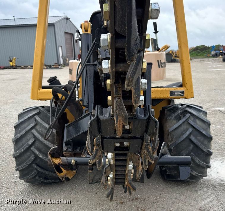 image for item DH9941 2010 Vermeer RTX550 trencher