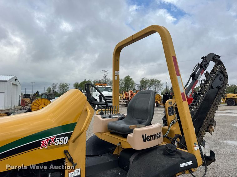 image for item DH9941 2010 Vermeer RTX550 trencher