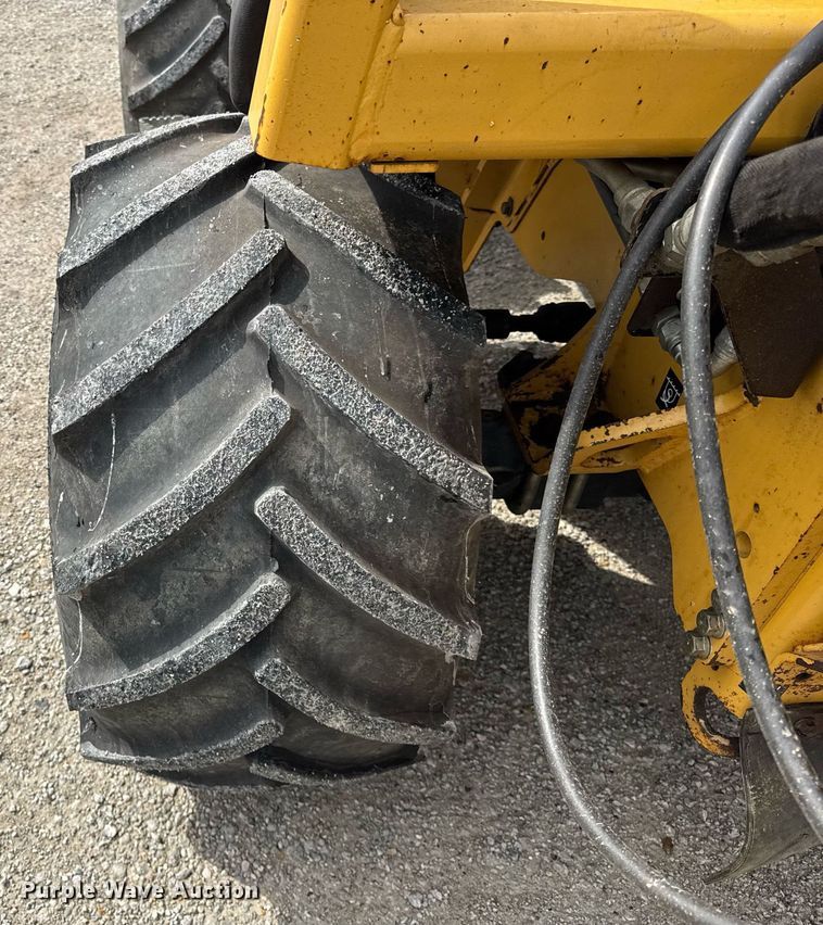 image for item DH9941 2010 Vermeer RTX550 trencher