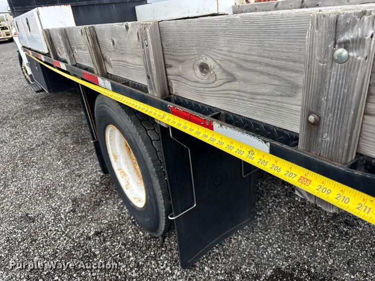 image for item DH9942 2009 International MA035 flatbed truck