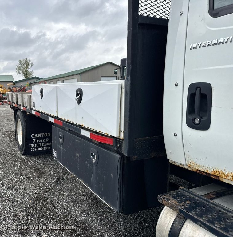 image for item DH9942 2009 International MA035 flatbed truck