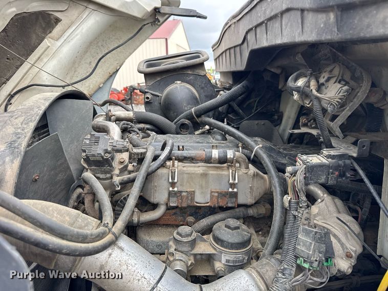 image for item DH9942 2009 International MA035 flatbed truck