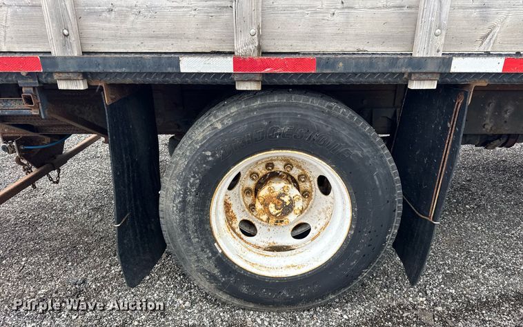 image for item DH9942 2009 International MA035 flatbed truck