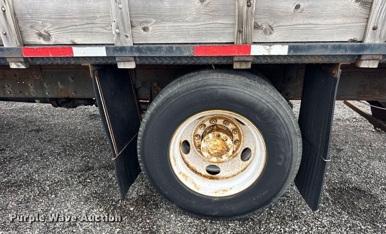 image for item DH9942 2009 International MA035 flatbed truck