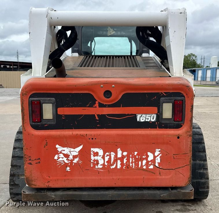 image for item DM5735 2014 Bobcat T650 tracked skid steer loader