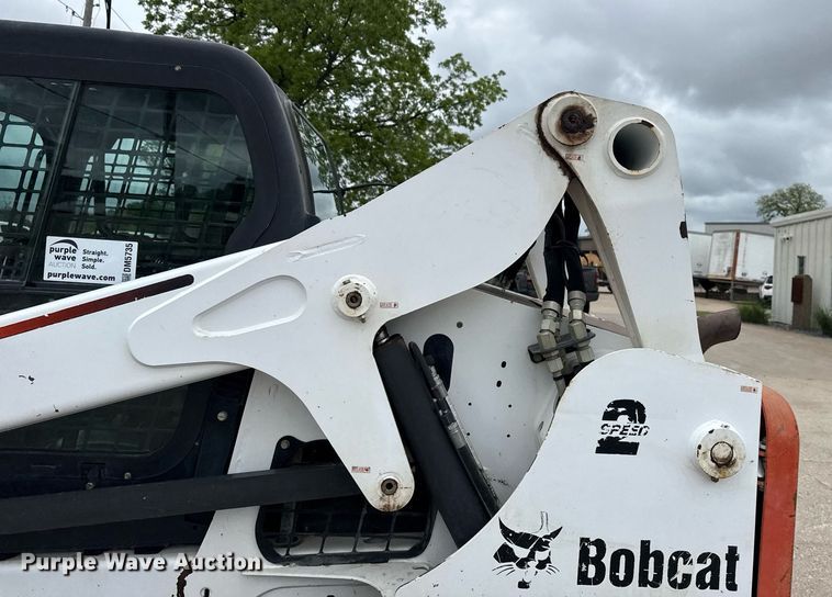image for item DM5735 2014 Bobcat T650 tracked skid steer loader