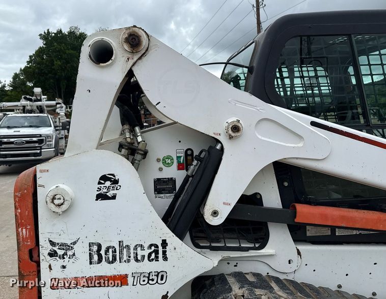 image for item DM5735 2014 Bobcat T650 tracked skid steer loader