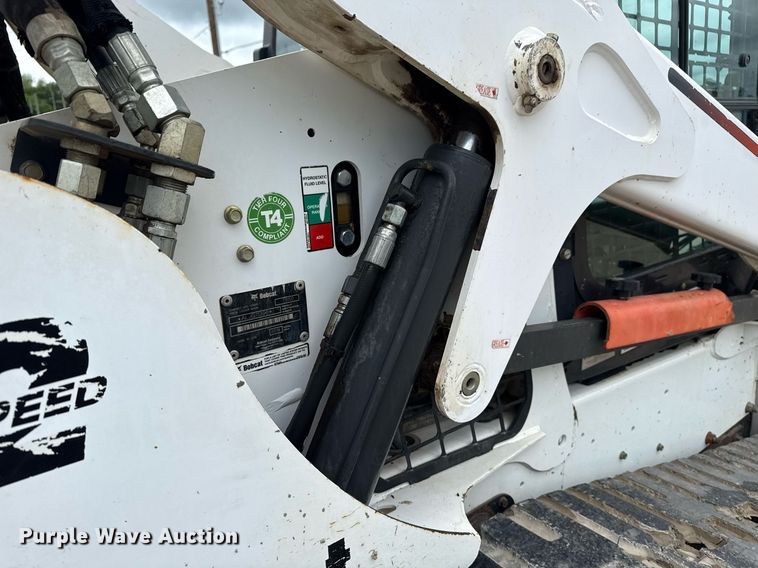 image for item DM5735 2014 Bobcat T650 tracked skid steer loader