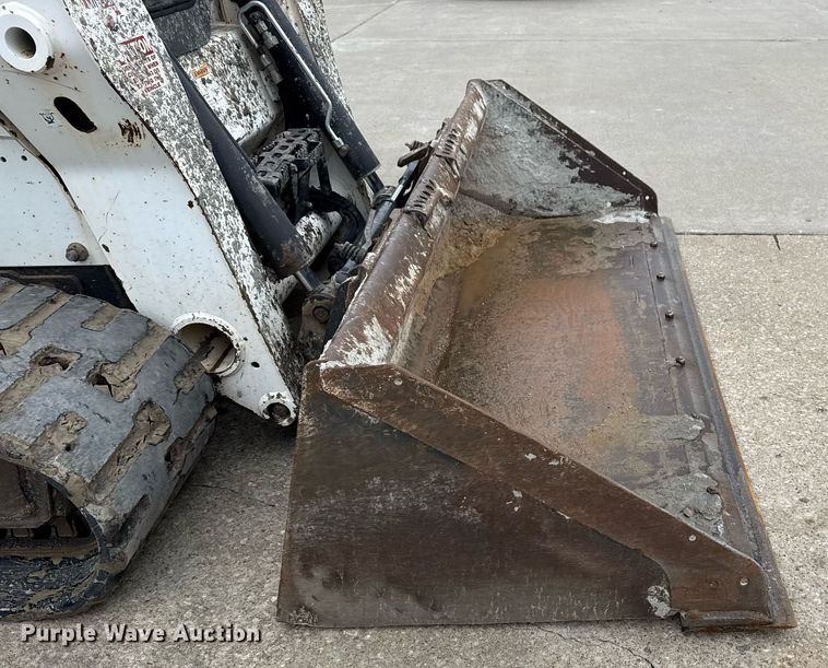 image for item DM5735 2014 Bobcat T650 tracked skid steer loader