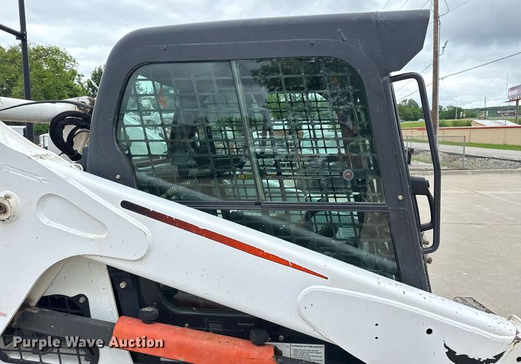 image for item DM5735 2014 Bobcat T650 tracked skid steer loader
