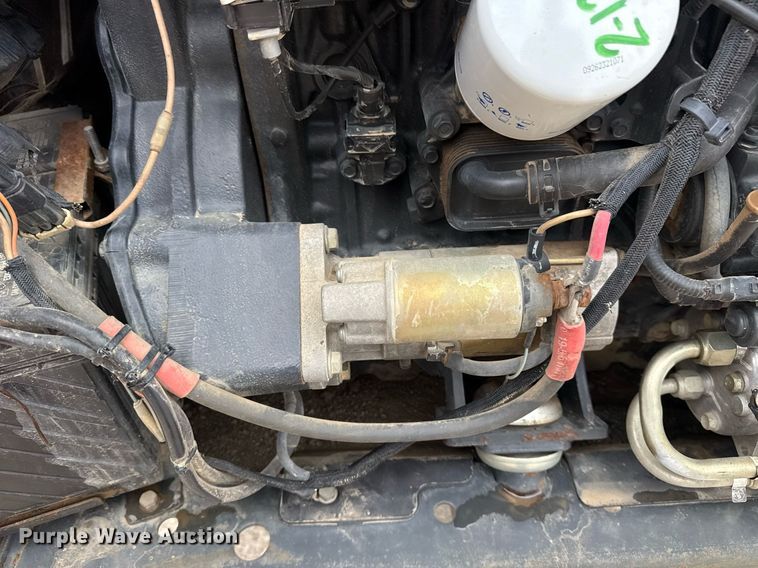 image for item DM5735 2014 Bobcat T650 tracked skid steer loader