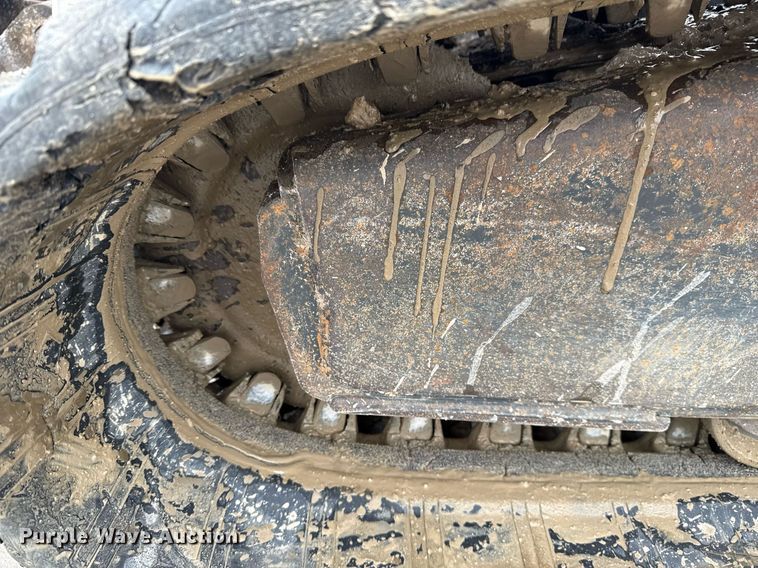 image for item DM5735 2014 Bobcat T650 tracked skid steer loader