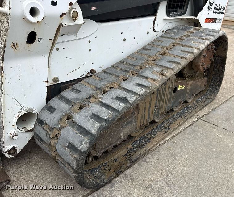 image for item DM5735 2014 Bobcat T650 tracked skid steer loader