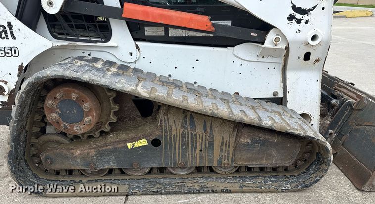 image for item DM5735 2014 Bobcat T650 tracked skid steer loader