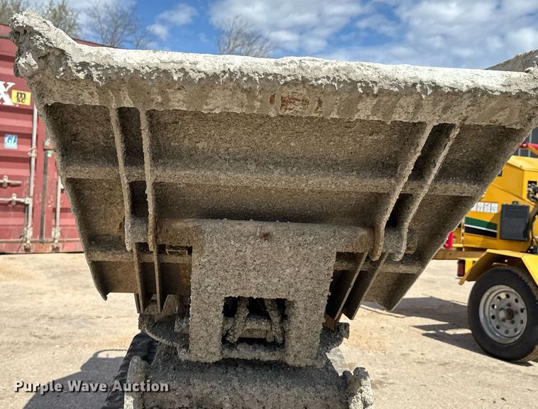 image for item DO0705 Allen AT14S concrete buggy