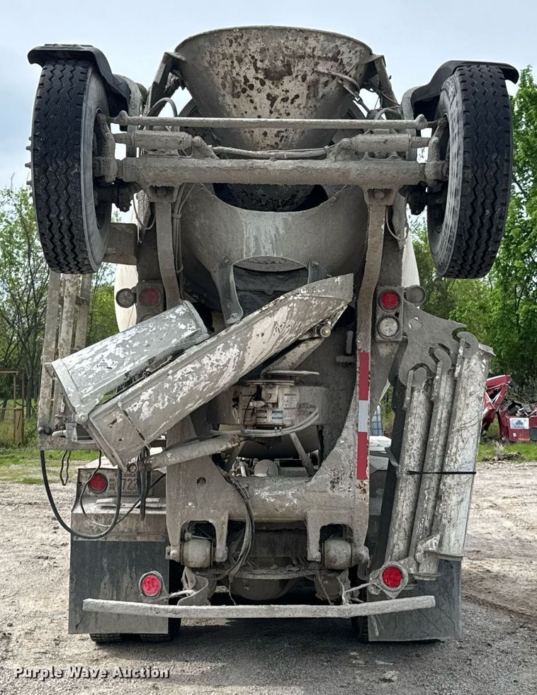 image for item DO0966 2006 Kenworth W900 ready mix truck