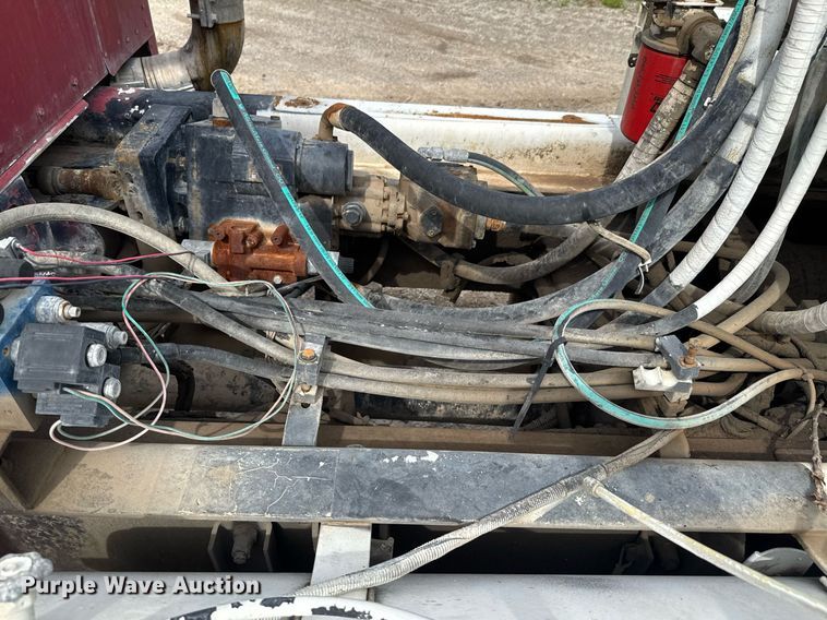 image for item DO0966 2006 Kenworth W900 ready mix truck