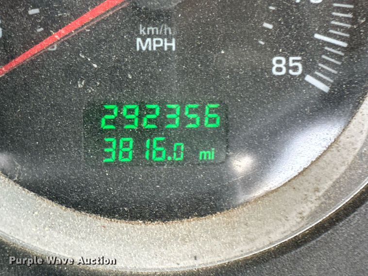 image for item DO0966 2006 Kenworth W900 ready mix truck