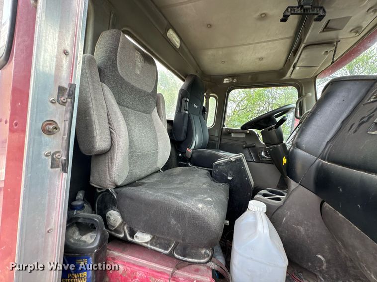 image for item DO0966 2006 Kenworth W900 ready mix truck