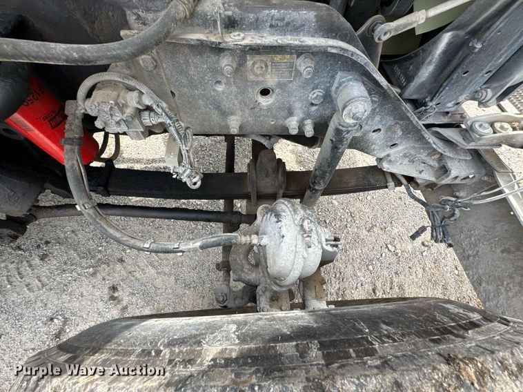 image for item DO0966 2006 Kenworth W900 ready mix truck