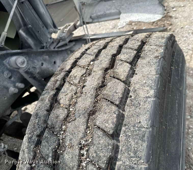 image for item DO0966 2006 Kenworth W900 ready mix truck