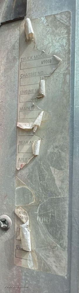 image for item DO0966 2006 Kenworth W900 ready mix truck