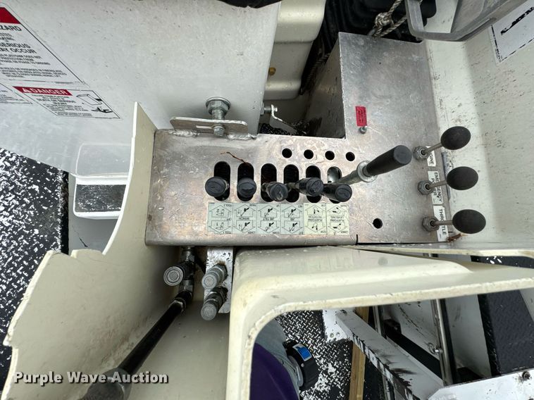 image for item DO0969 2016 Freightliner Business Class M2 bucket truck