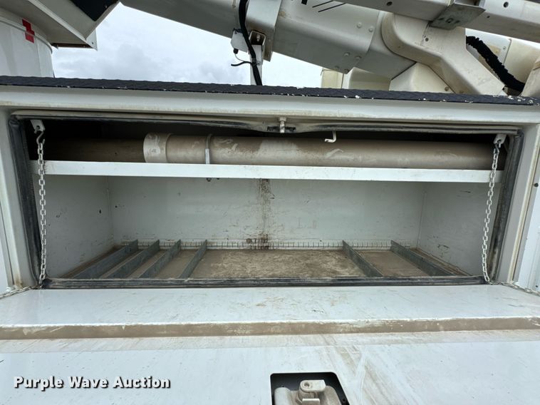 image for item DO0969 2016 Freightliner Business Class M2 bucket truck