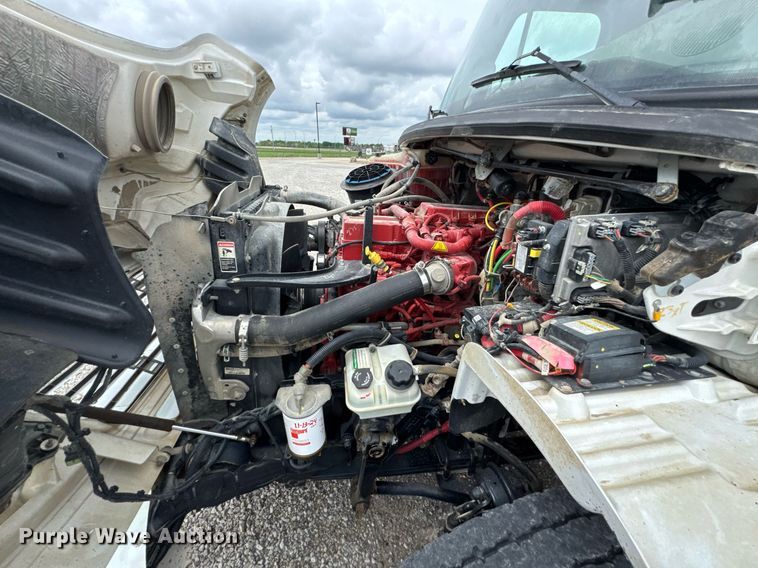 image for item DO0969 2016 Freightliner Business Class M2 bucket truck