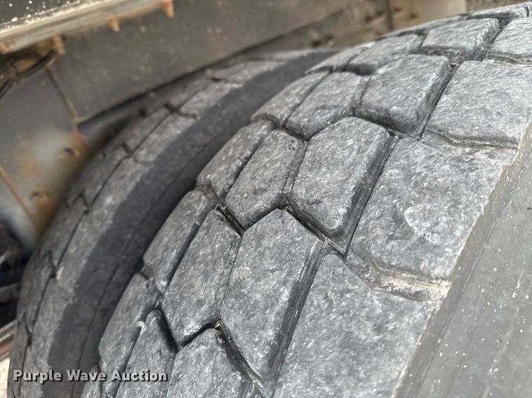 image for item DO0969 2016 Freightliner Business Class M2 bucket truck