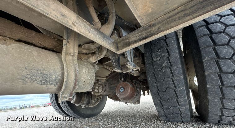 image for item DO0969 2016 Freightliner Business Class M2 bucket truck