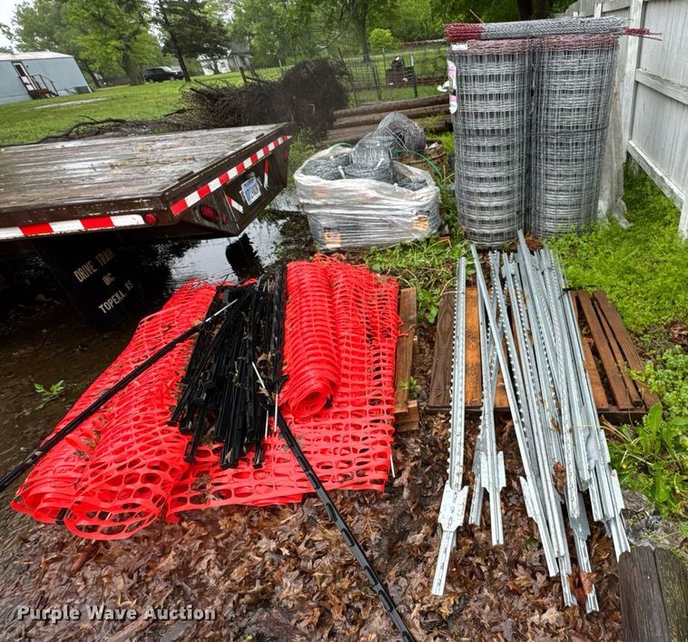 image for item DO0989 Fencing materials