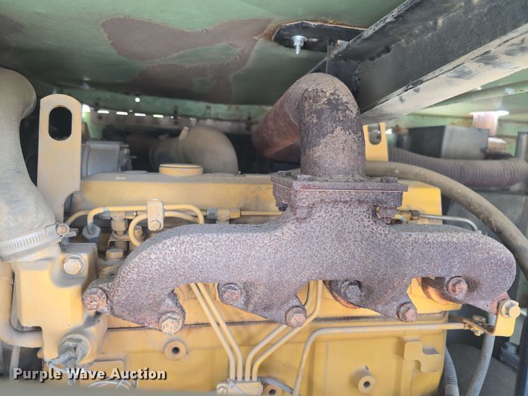 image for item DO7941 Sullair 185 DPQJD air compressor