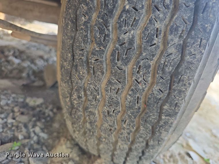 image for item DO7941 Sullair 185 DPQJD air compressor