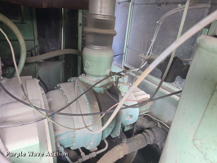 image for item DO7942 Sullair 375 DPQJD air compressor