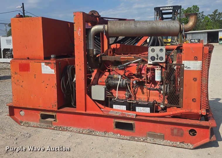 image for item DO7943 Industrial Chevron 315 power unit