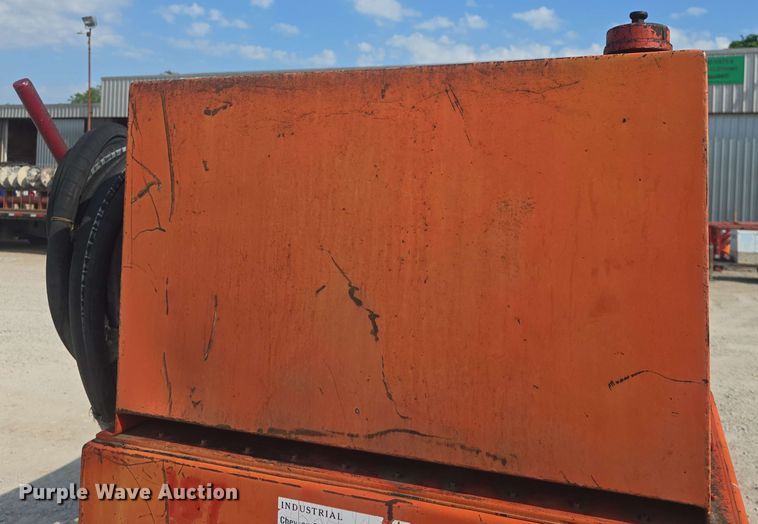 image for item DO7943 Industrial Chevron 315 power unit