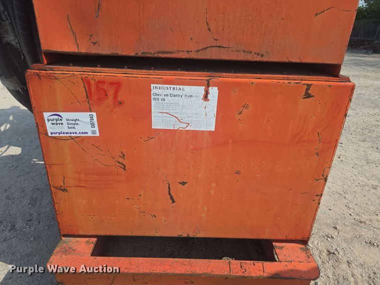 image for item DO7943 Industrial Chevron 315 power unit