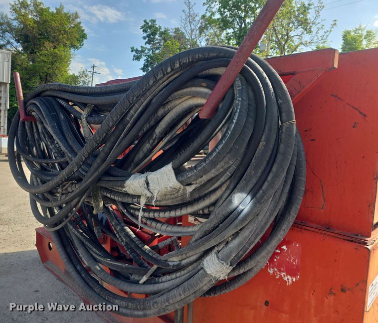 image for item DO7943 Industrial Chevron 315 power unit