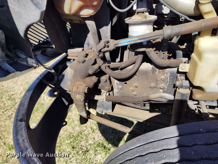 image for item DP4915 2008 International 4400 digger derrick truck